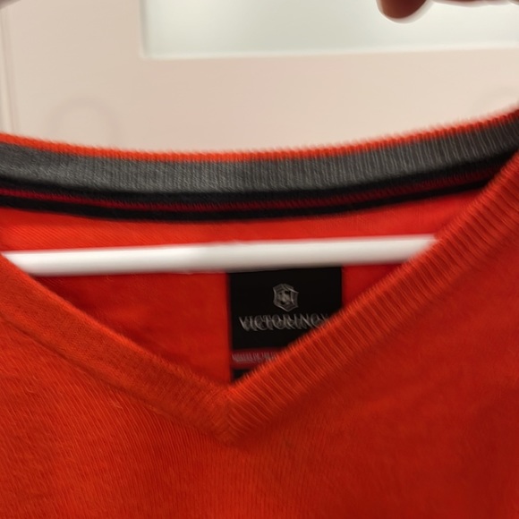 Cashmere/Cotton Victorinox Signature V Neck Sweater XXL - Picture 5 of 5